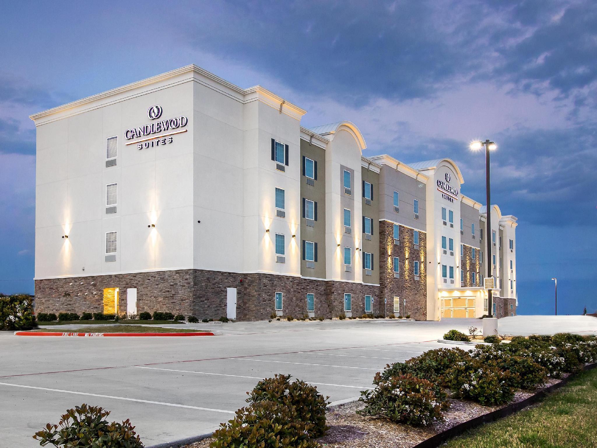 Candlewood Suites Waco By Ihg Экстерьер фото