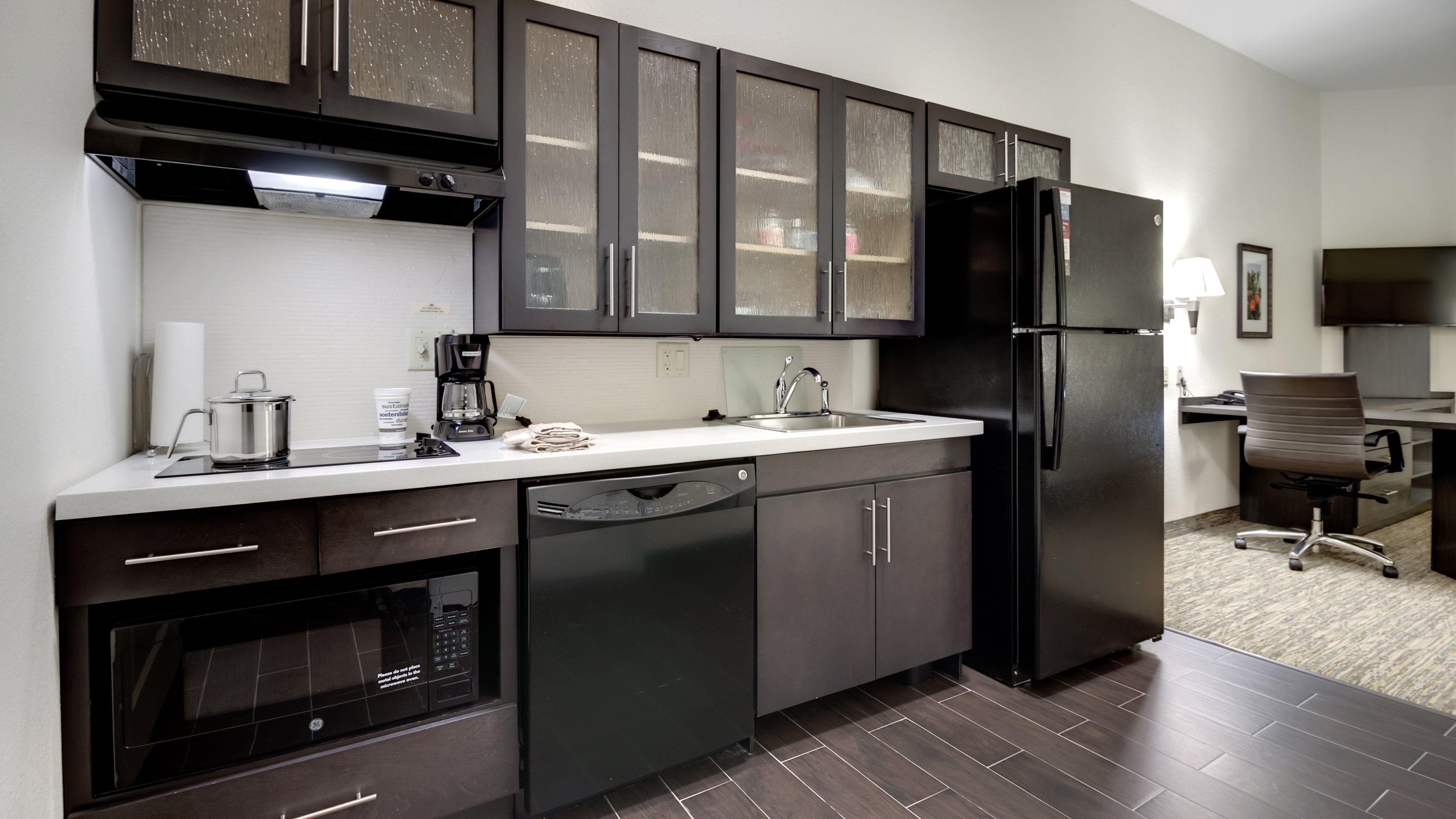 Candlewood Suites Waco By Ihg Экстерьер фото