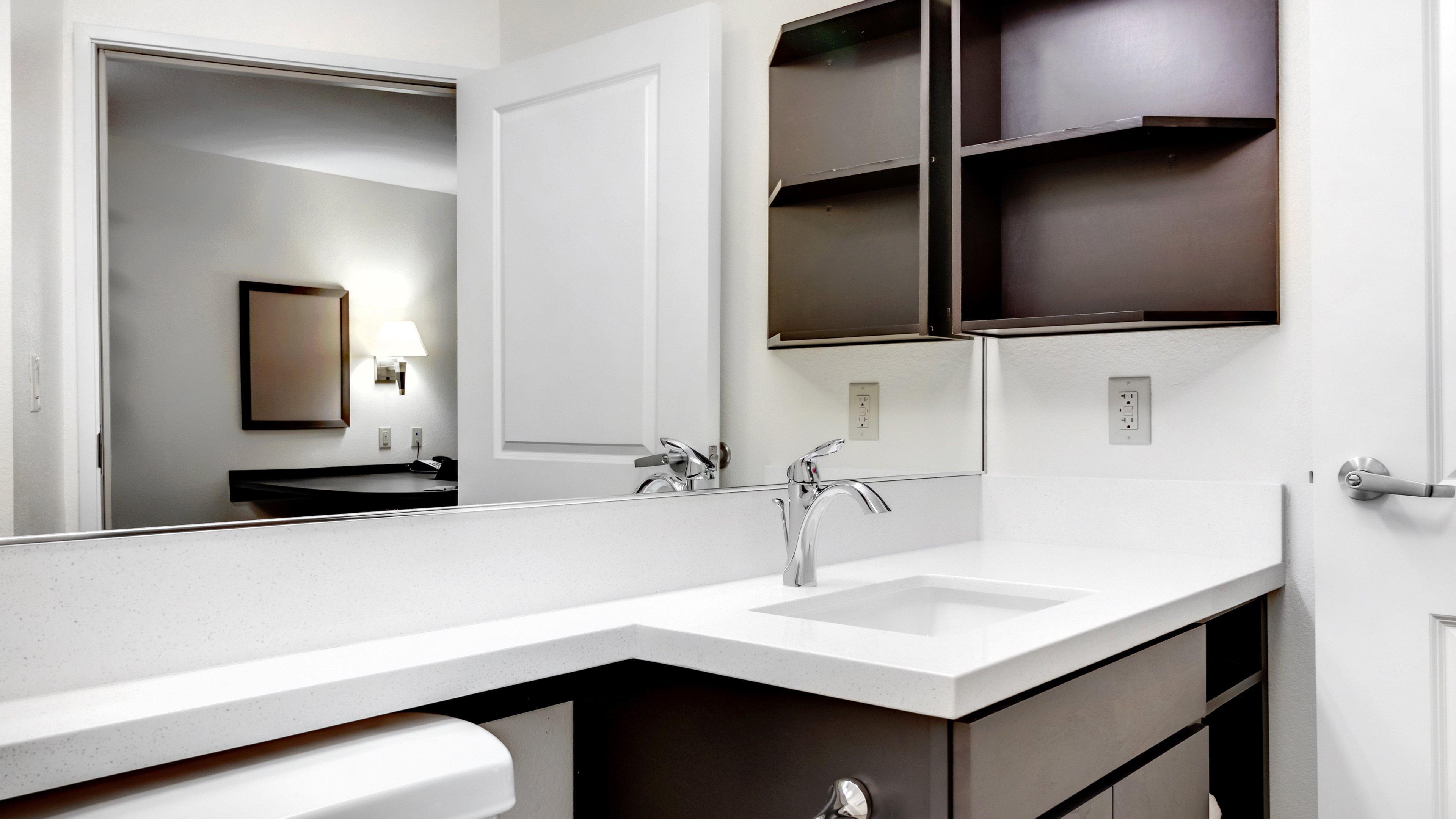 Candlewood Suites Waco By Ihg Экстерьер фото