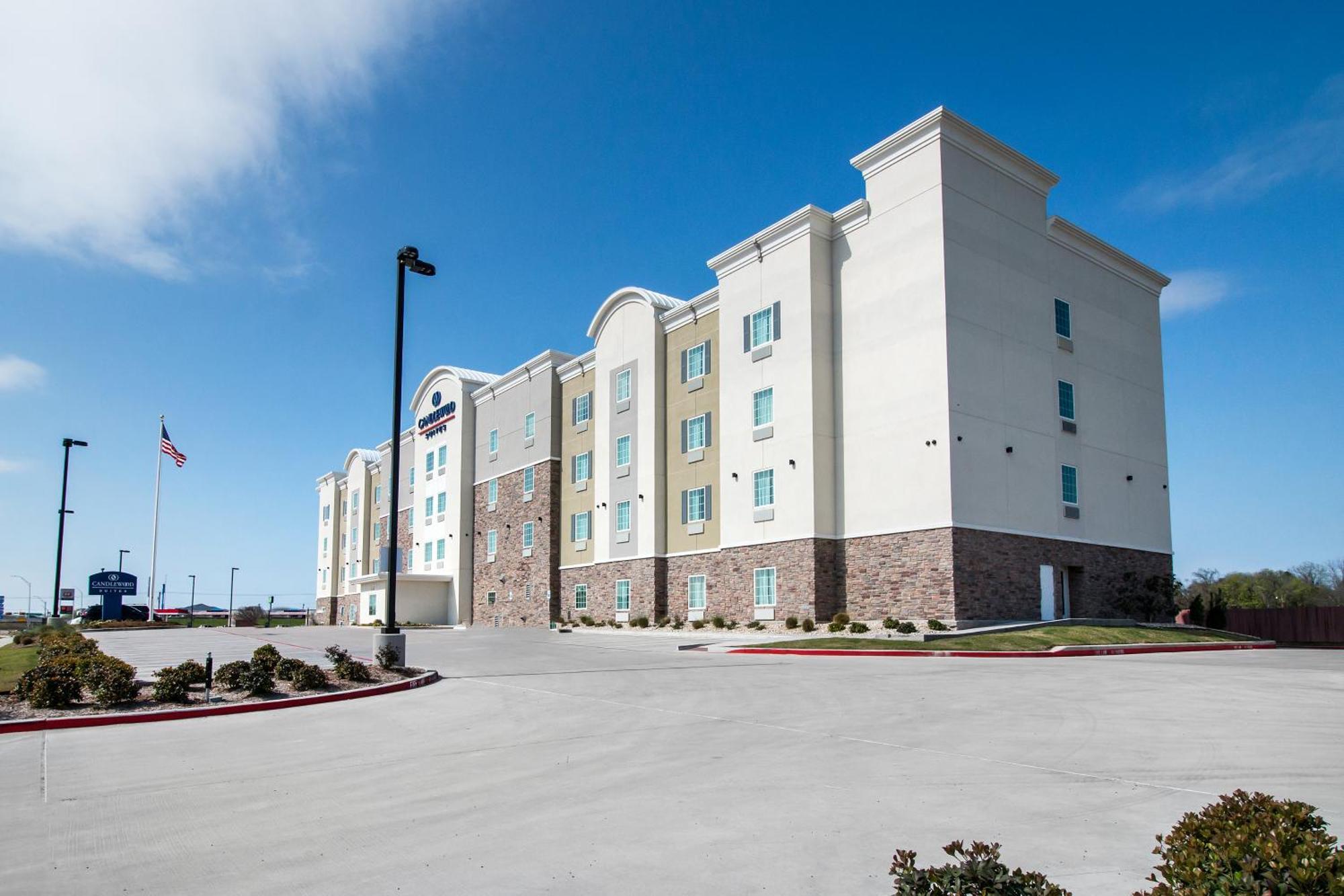 Candlewood Suites Waco By Ihg Экстерьер фото